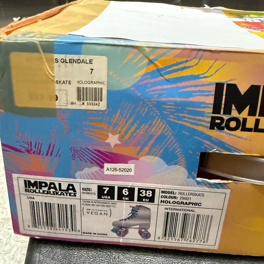 Impala Holographic Women's Roller Skates 🛼
🩶Firm Price🪩 - Picture 4 of 5